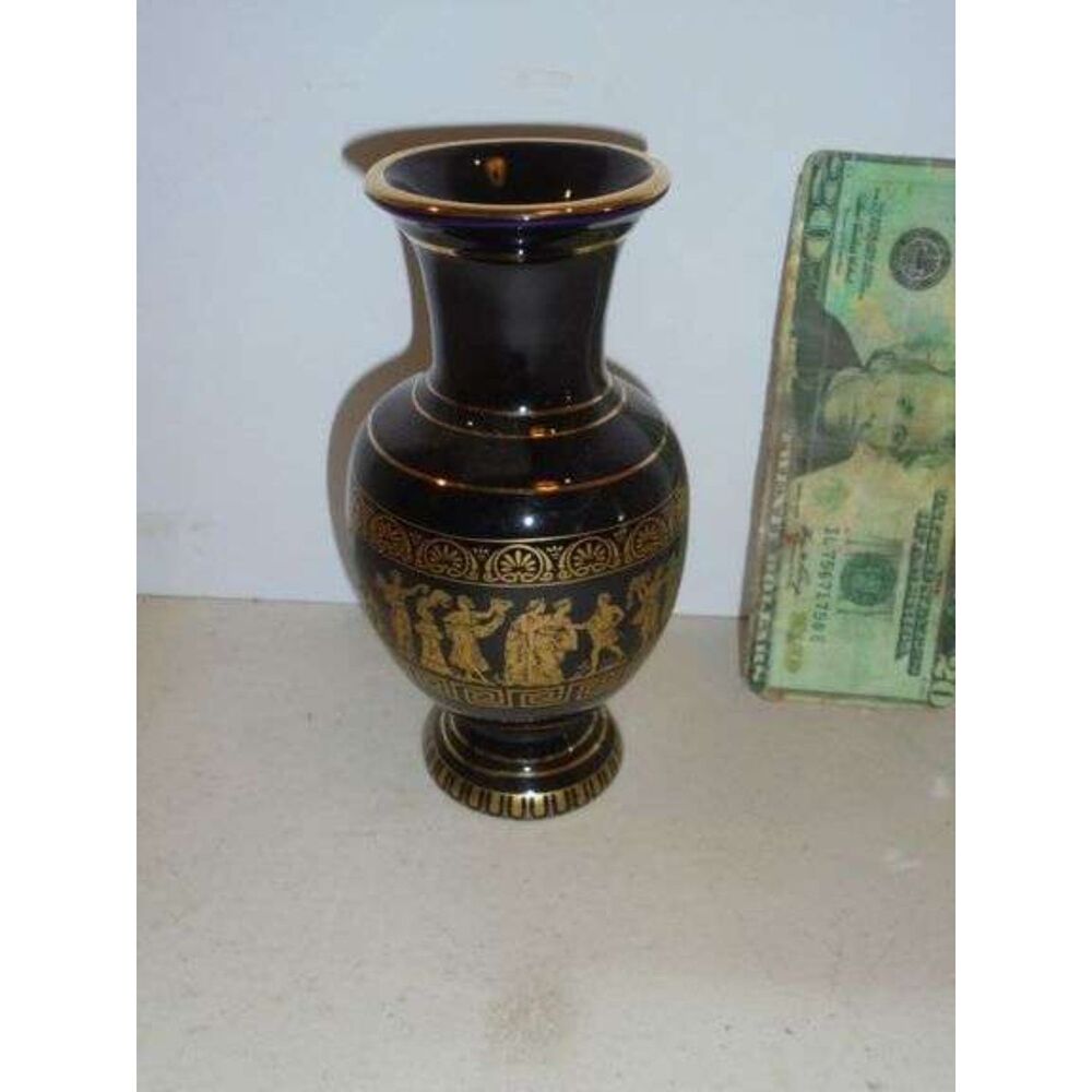 Vintage Neofitou Keramik Vase. Hand Made in Greece in 24K Gold.